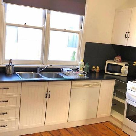 Modern Charming Miners' Cottage +Free Internet 布罗肯希尔 外观 照片
